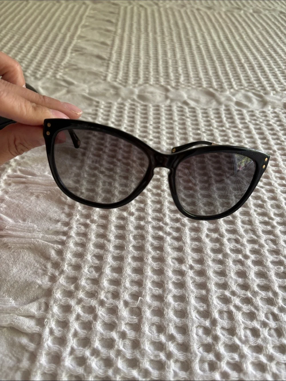 Women’s Sunglasses in Coach Case- Coach Celia HC8084